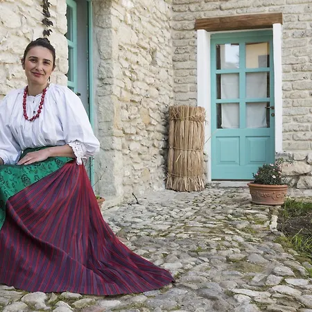 Cortis Antigas Bed & Breakfast Gesturi