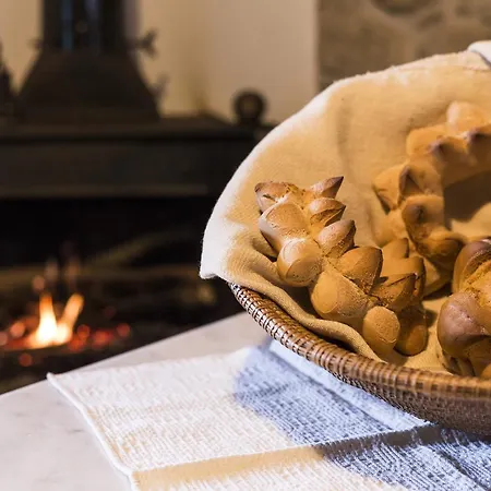 Cortis Antigas Bed & Breakfast 3*