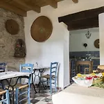 Cortis Antigas 3* Gesturi