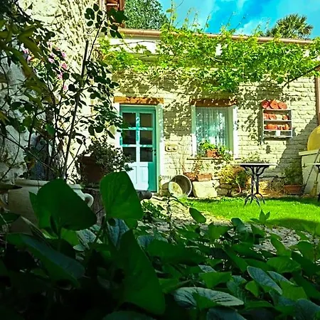 Cortis Antigas Bed and breakfast