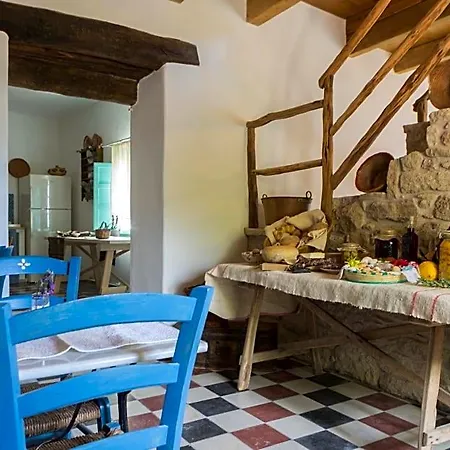 Bed and breakfast Cortis Antigas 3*