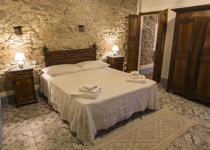 Cortis Antigas 3* Gesturi